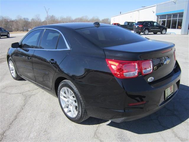 Chevrolet Malibu 2013 photo 2