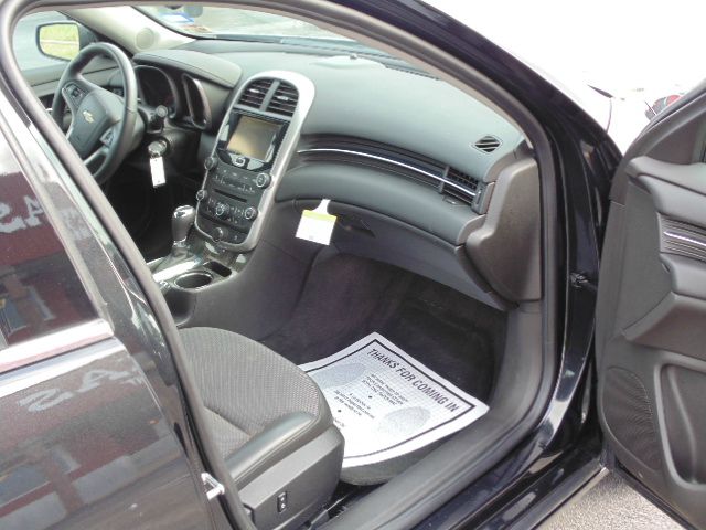 Chevrolet Malibu Lariat XL Sedan