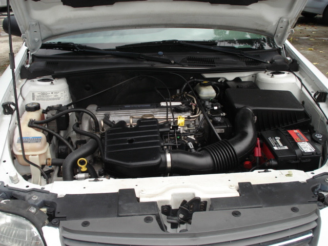 Chevrolet Malibu Classic Touring 4WD Sedan