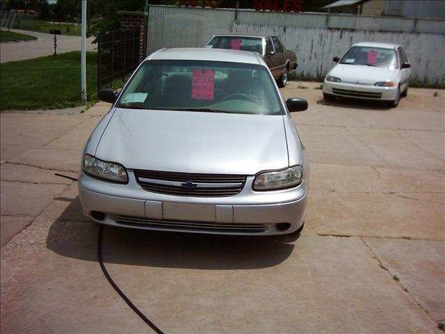 Chevrolet Malibu Classic 2004 photo 1