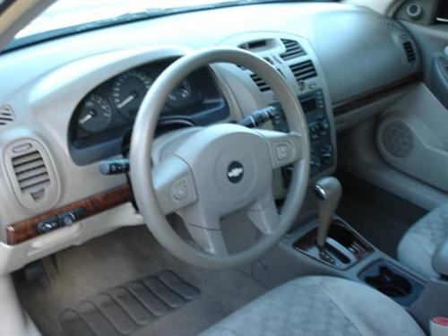 Chevrolet Malibu Maxx 2004 photo 1