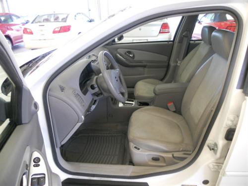 Chevrolet Malibu Maxx 2004 photo 4