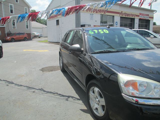 Chevrolet Malibu Maxx 2004 photo 2