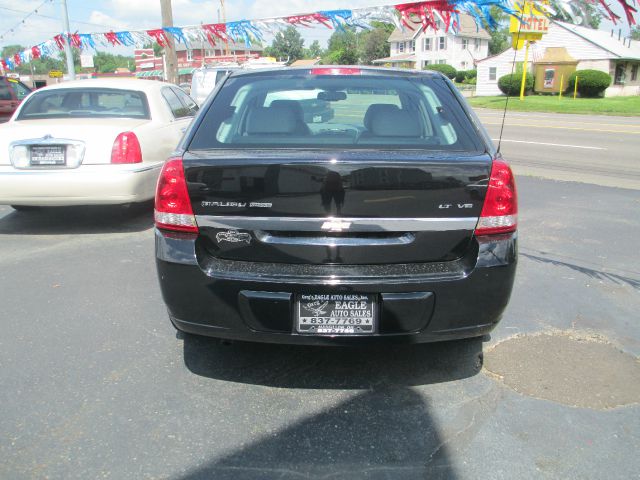 Chevrolet Malibu Maxx 2004 photo 3