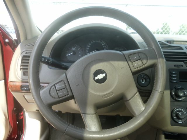 Chevrolet Malibu Maxx 2004 photo 4