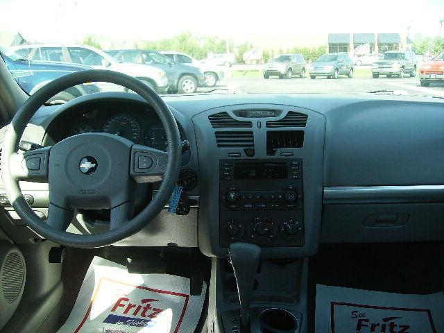 Chevrolet Malibu Maxx 2004 photo 5