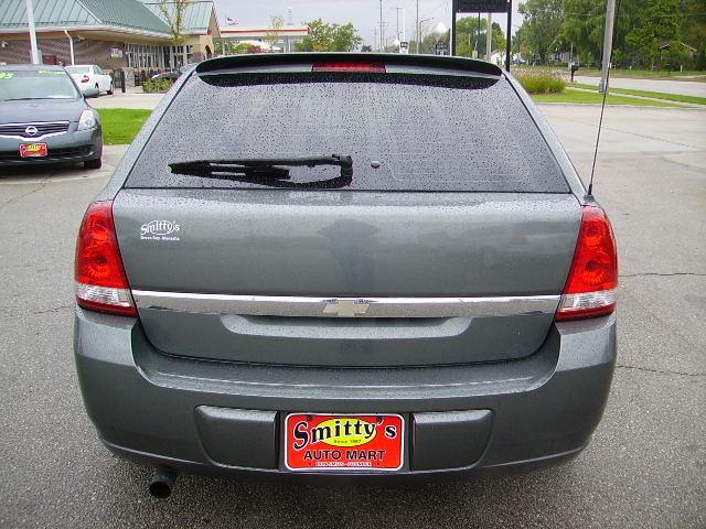 Chevrolet Malibu Maxx 2005 photo 3