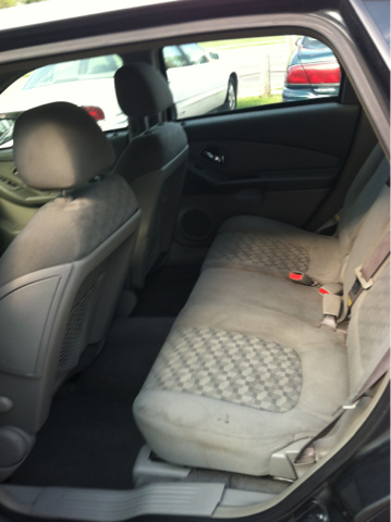 Chevrolet Malibu Maxx 2005 photo 4