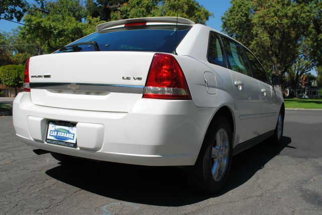 Chevrolet Malibu Maxx 2005 photo 1