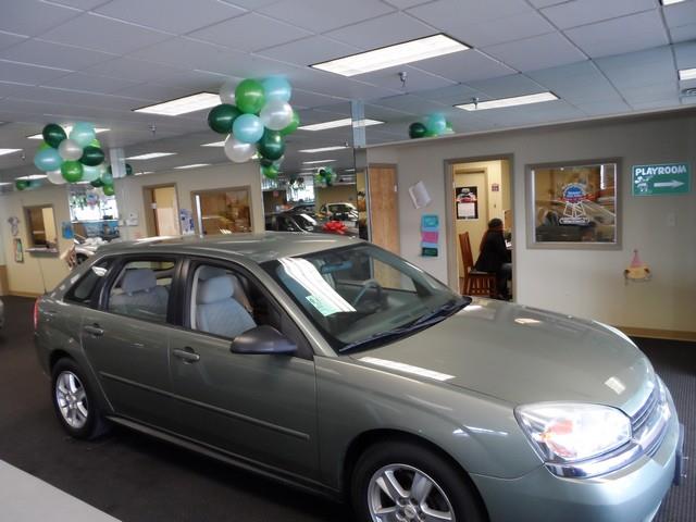 Chevrolet Malibu Maxx 2005 photo 3