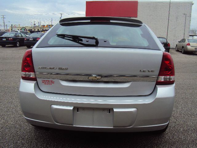 Chevrolet Malibu Maxx 2005 photo 1