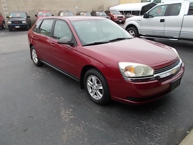 Chevrolet Malibu Maxx 2005 photo 2