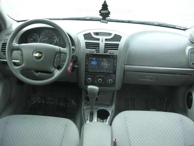 Chevrolet Malibu Maxx 2006 photo 14