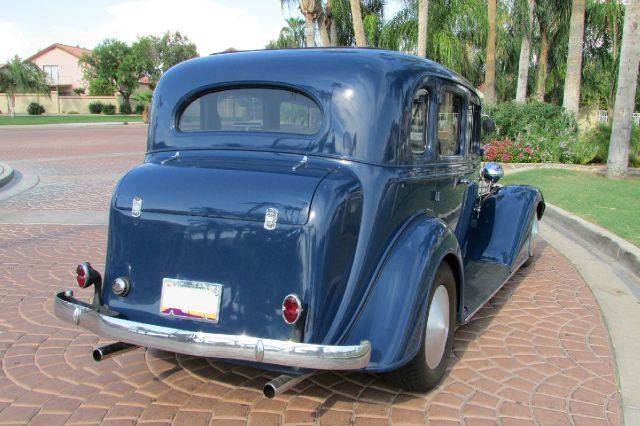 Chevrolet Master Sedan 1934 photo 2
