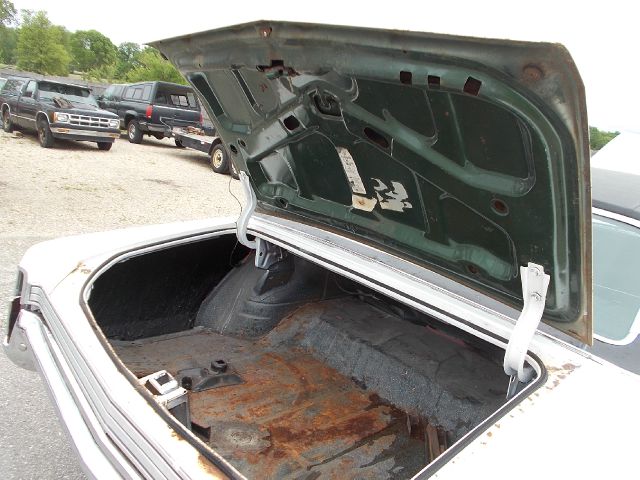 Chevrolet Monte Carlo 1971 photo 12