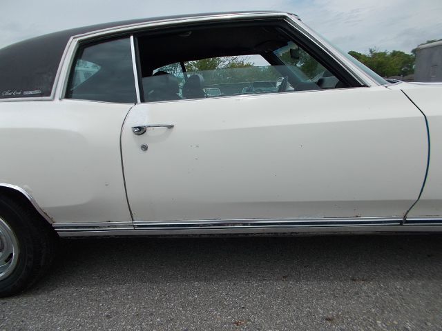 Chevrolet Monte Carlo 1971 photo 50
