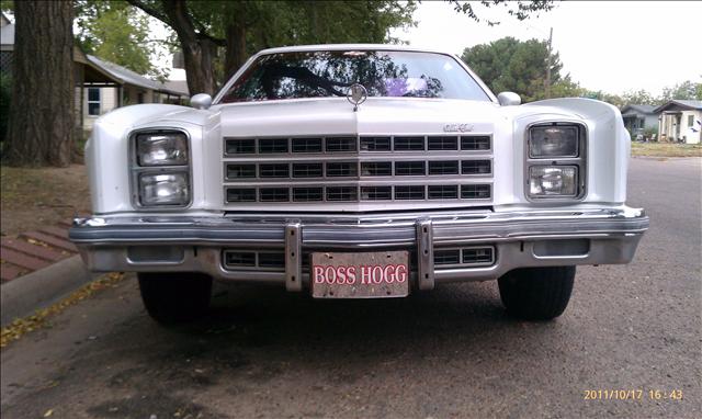 Chevrolet Monte Carlo 1977 photo 2