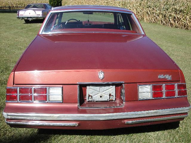 Chevrolet Monte Carlo 1979 photo 1