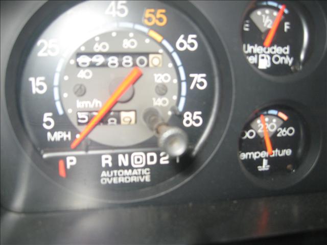 Chevrolet Monte Carlo 1985 photo 4