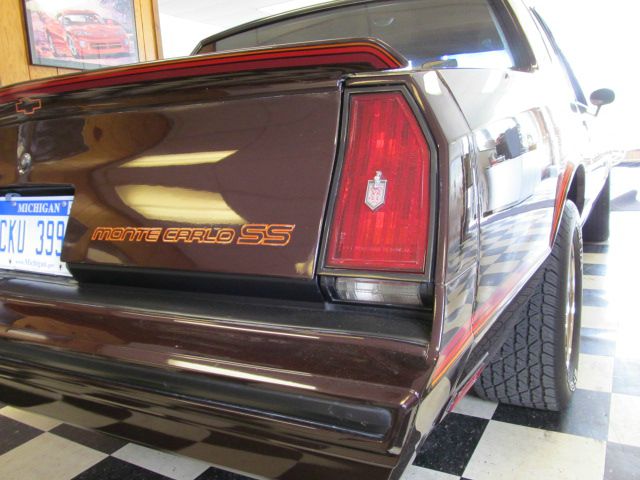 Chevrolet Monte Carlo 1985 photo 31