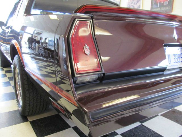 Chevrolet Monte Carlo 1985 photo 6