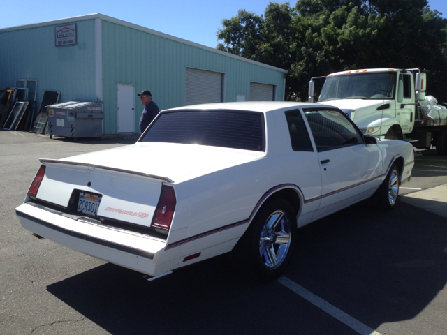 Chevrolet Monte Carlo 1986 photo 4