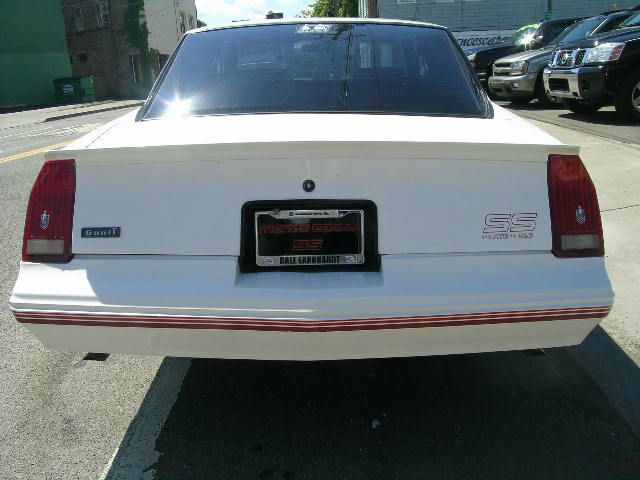 Chevrolet Monte Carlo AWD 2.5X Coupe