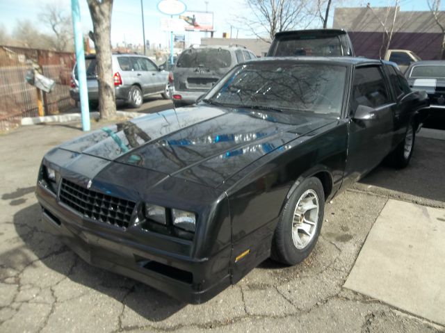 Chevrolet Monte Carlo 1988 photo 3