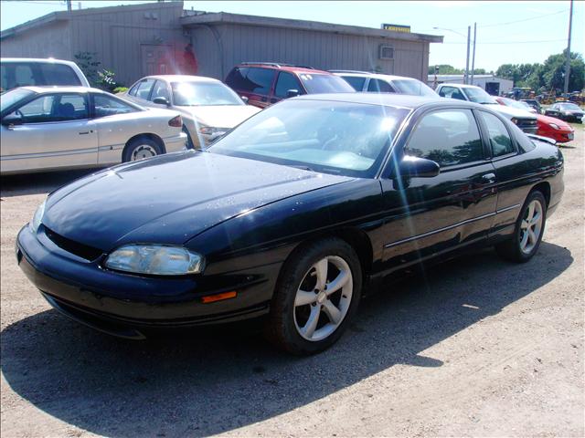 Chevrolet Monte Carlo 1995 photo 3