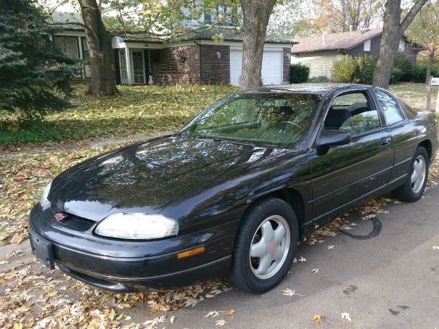 Chevrolet Monte Carlo 1996 photo 3