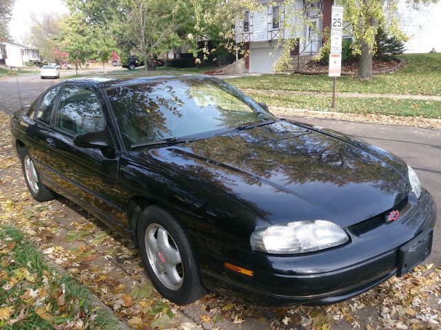 Chevrolet Monte Carlo 1996 photo 4
