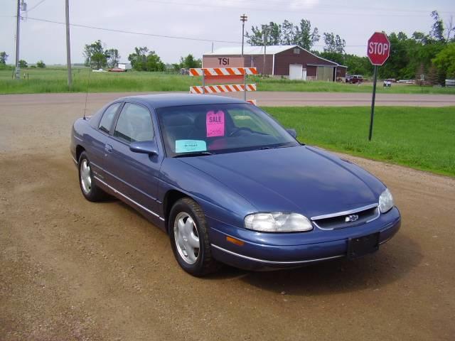 Chevrolet Monte Carlo 545I 6-spd MANU Coupe