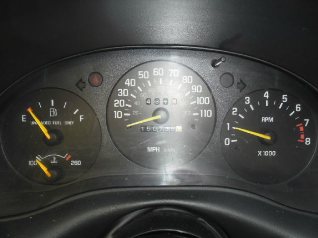 Chevrolet Monte Carlo 1996 photo 2