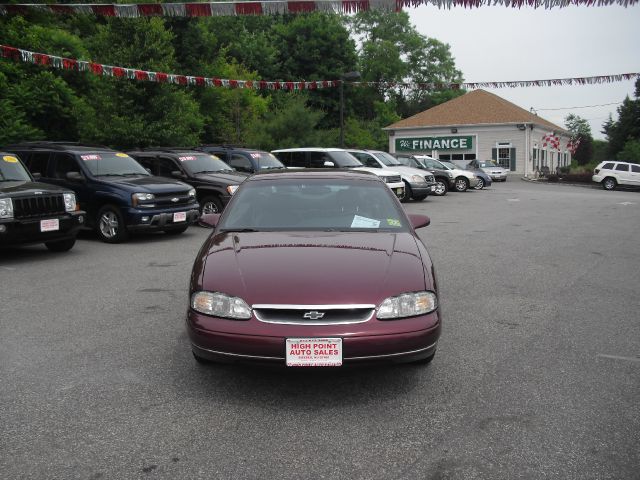 Chevrolet Monte Carlo 1997 photo 4