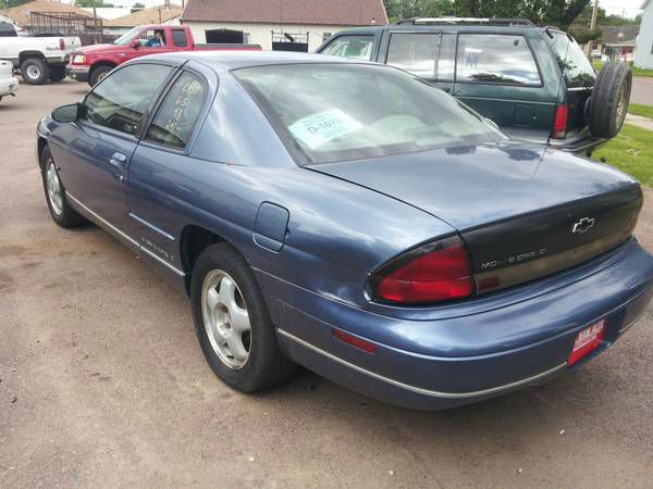 Chevrolet Monte Carlo 1997 photo 3
