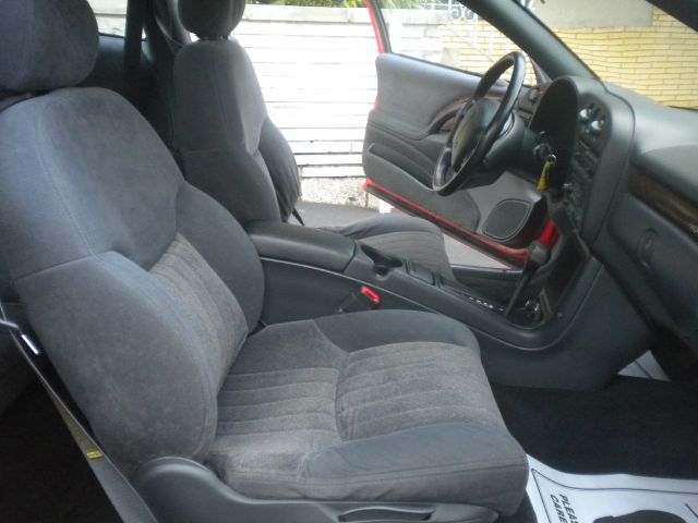 Chevrolet Monte Carlo 1997 photo 2