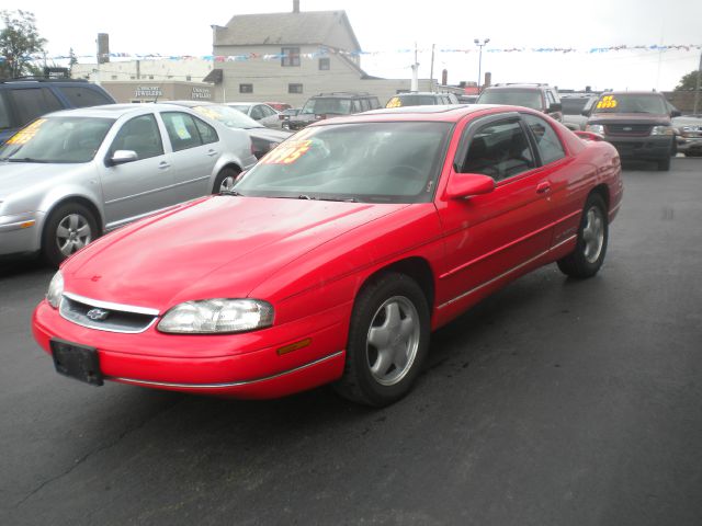 Chevrolet Monte Carlo 1997 photo 3