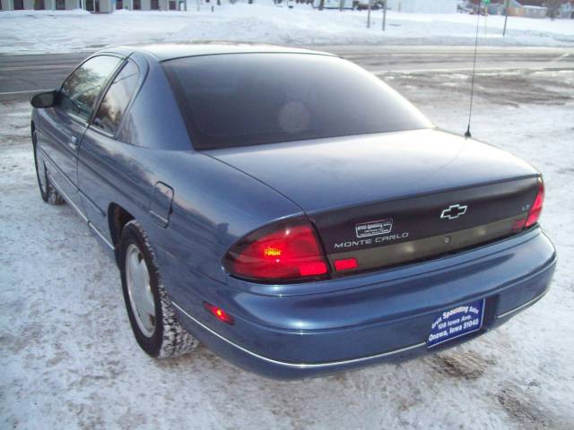 Chevrolet Monte Carlo 1998 photo 1