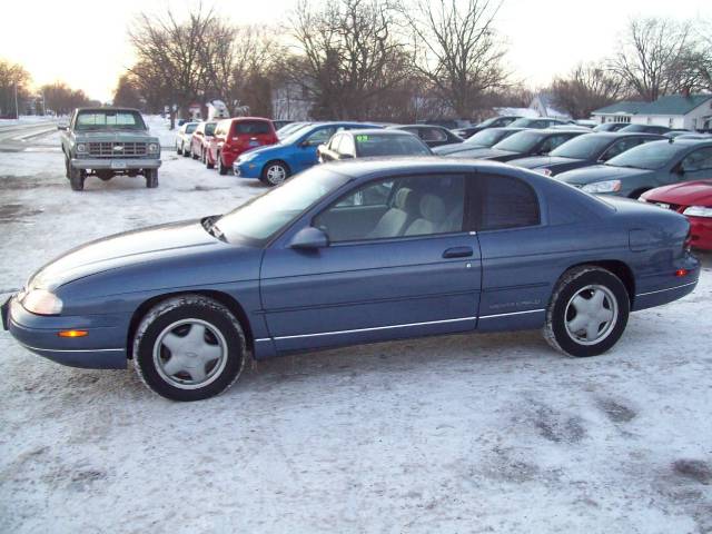 Chevrolet Monte Carlo 1998 photo 2