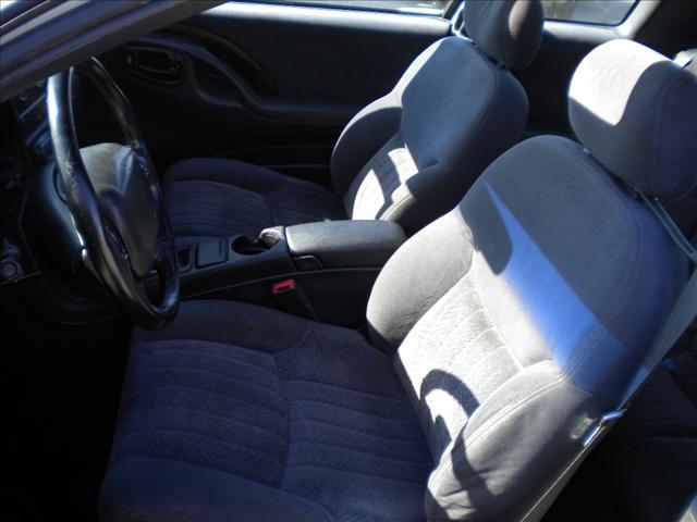 Chevrolet Monte Carlo 1998 photo 3