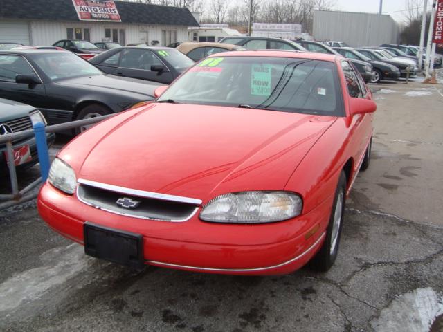 Chevrolet Monte Carlo 1998 photo 2