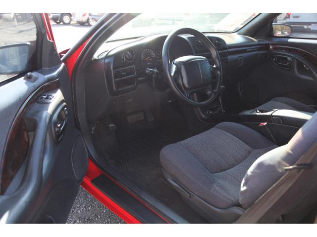 Chevrolet Monte Carlo 1998 photo 4