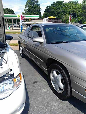 Chevrolet Monte Carlo 1998 photo 11