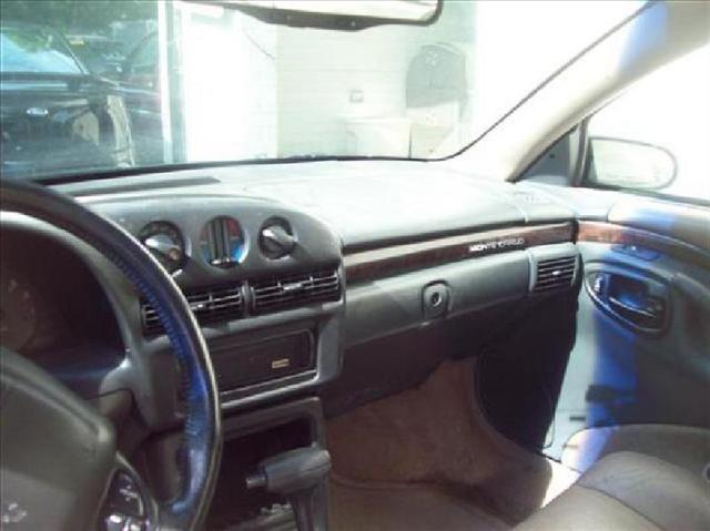 Chevrolet Monte Carlo 1998 photo 4