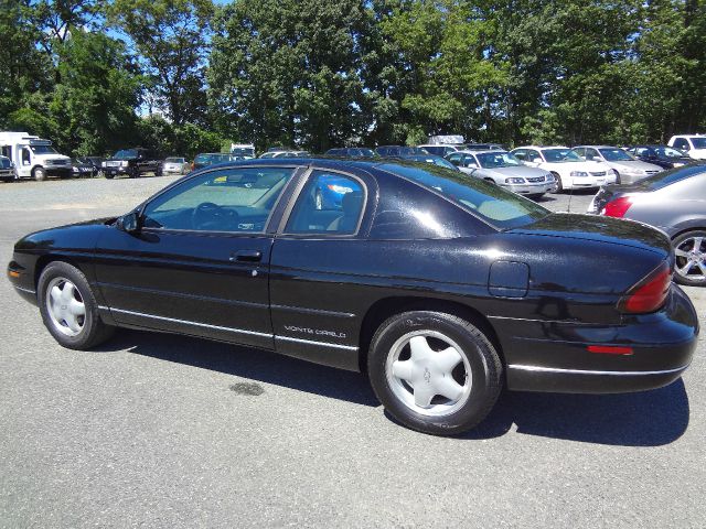 Chevrolet Monte Carlo 1998 photo 2