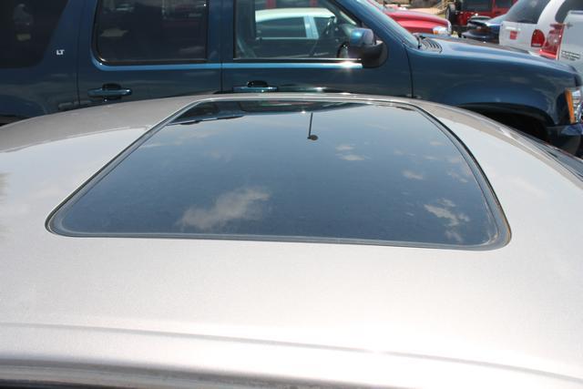 Chevrolet Monte Carlo 1998 photo 3