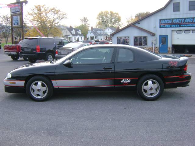 Chevrolet Monte Carlo 1998 photo 2