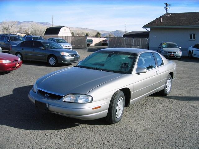 Chevrolet Monte Carlo 1998 photo 1