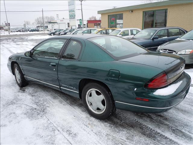 Chevrolet Monte Carlo 1999 photo 2