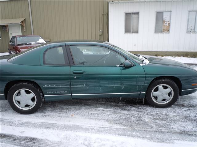 Chevrolet Monte Carlo 1999 photo 5